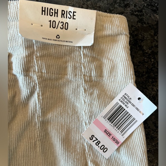 NWT- Kenzie Beige Corduroy Pants - Picture 3 of 3